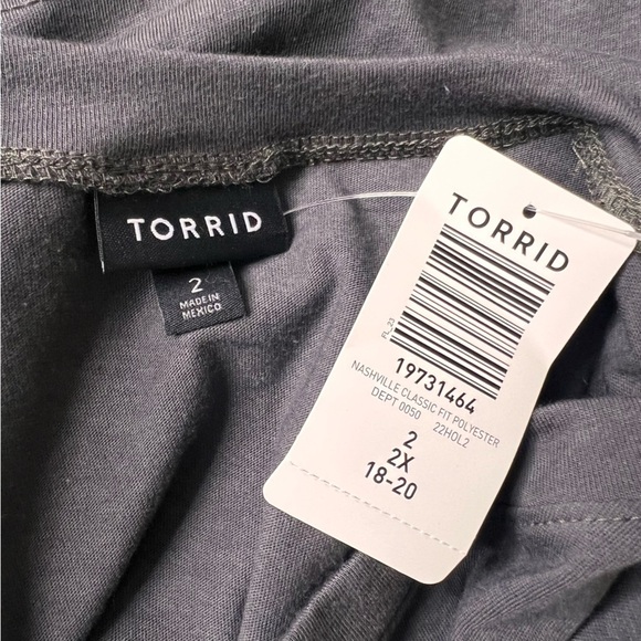 Torrid Nashville Classic Fit Polyester Cotton Crew Crop Tee Size 2x - Picture 6 of 7